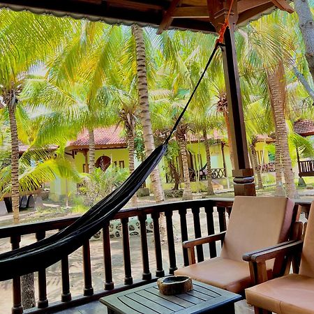 Bronze Bungalows Gili Meno Exteriér fotografie