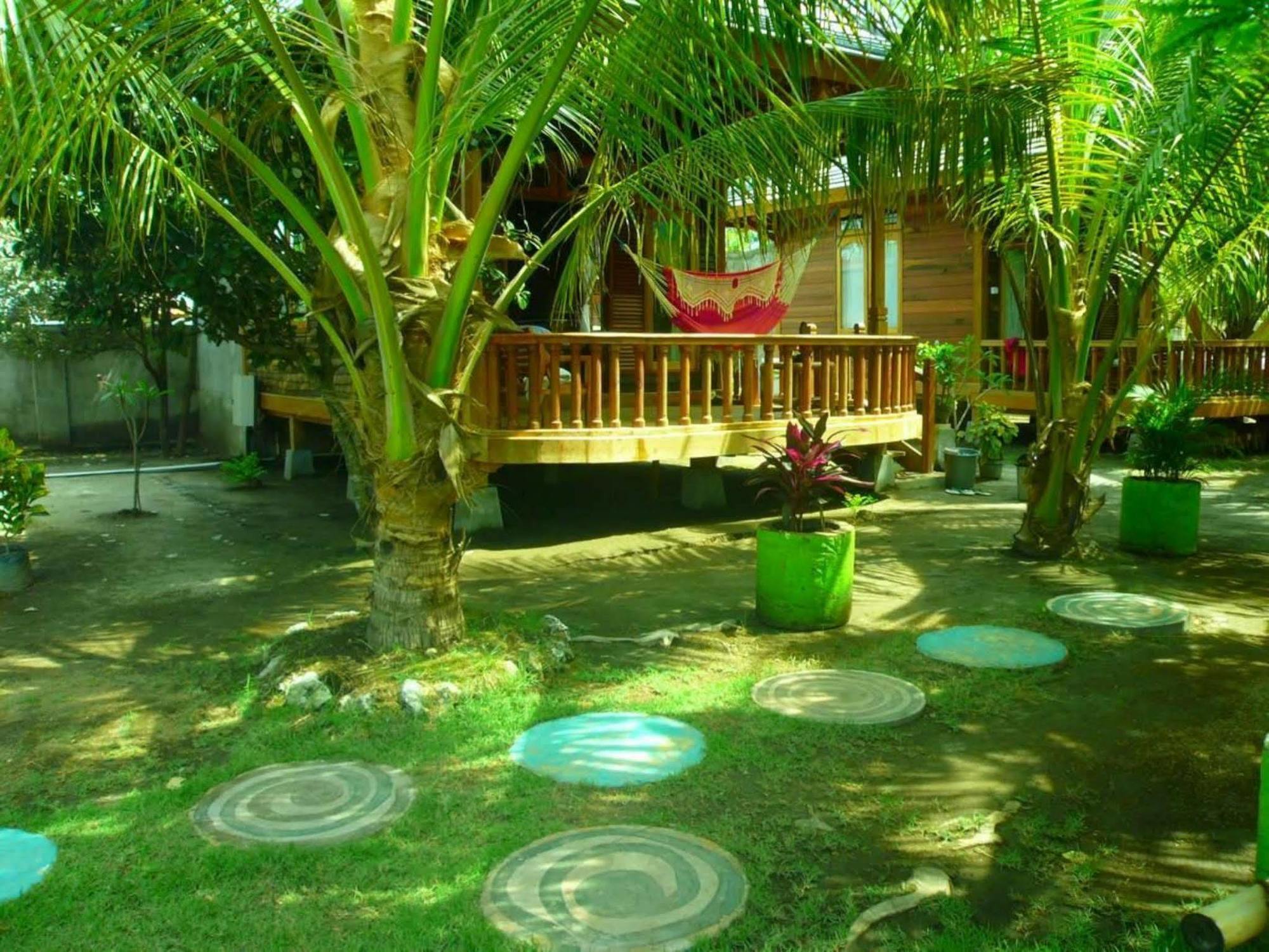 Bronze Bungalows Gili Meno Exteriér fotografie